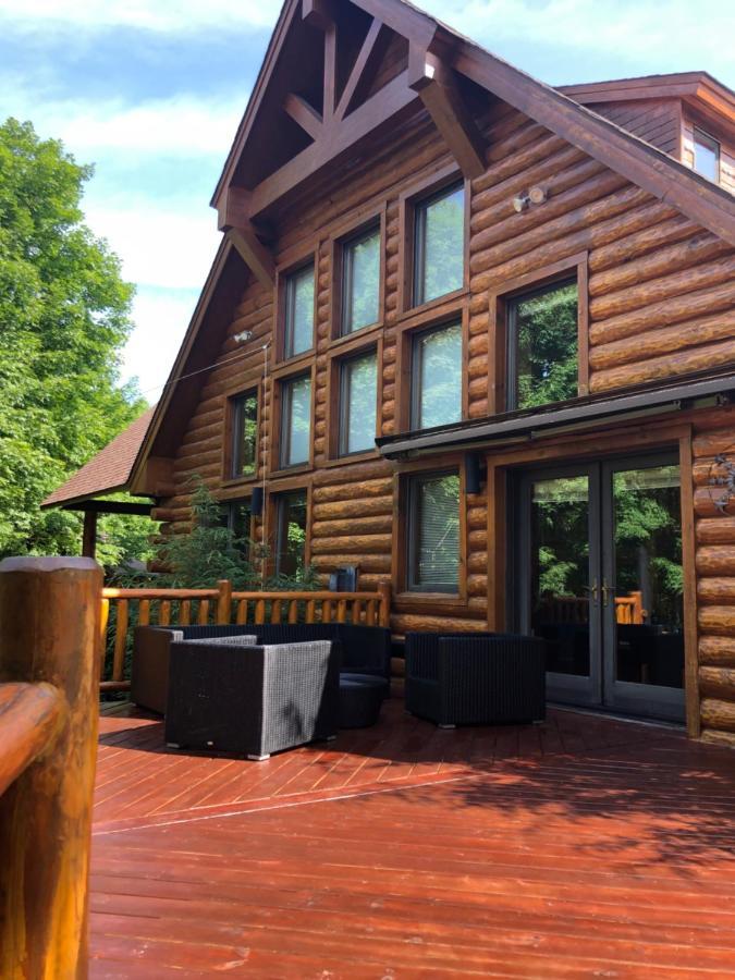 Black River Crossing Bed & Breakfast Bessemer Exterior photo